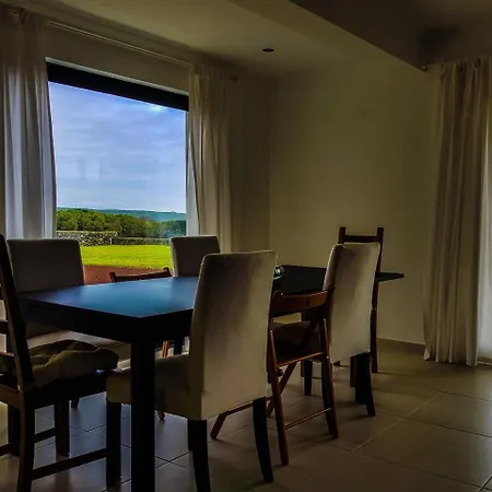 Casa Milhafre Praia da Vitória