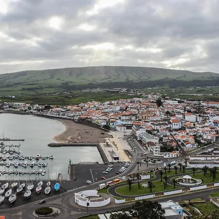 Casa Milhafre Casa de Férias *