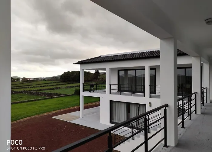 Casa Milhafre Holiday home