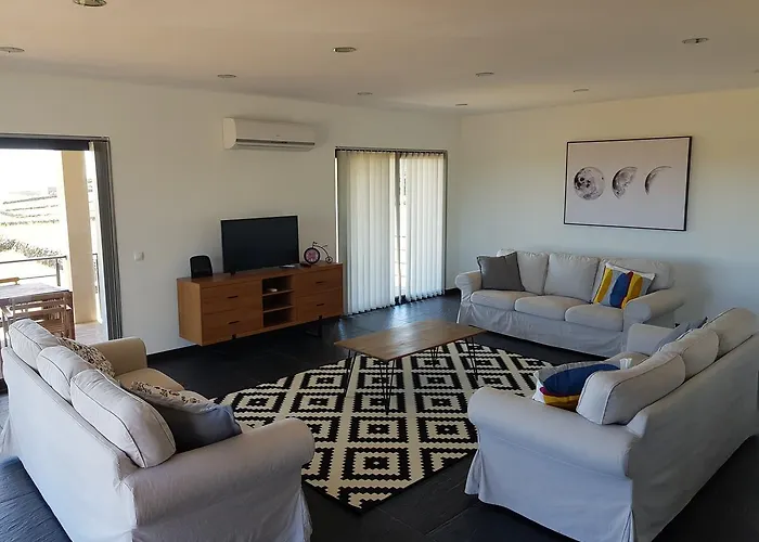 펜션 Casa Milhafre Praia da Vitória