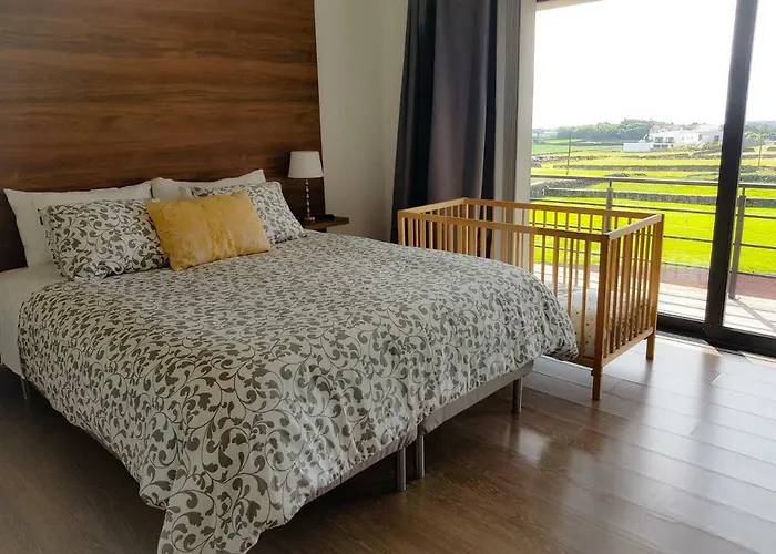 Casa Milhafre Holiday home *